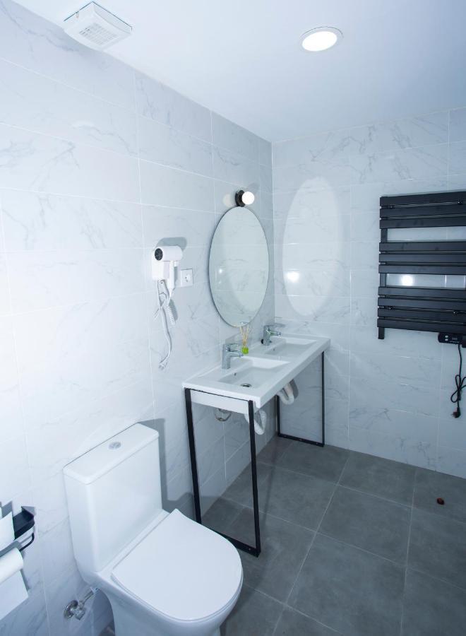 Sg Rooms Consuegra Exterior foto