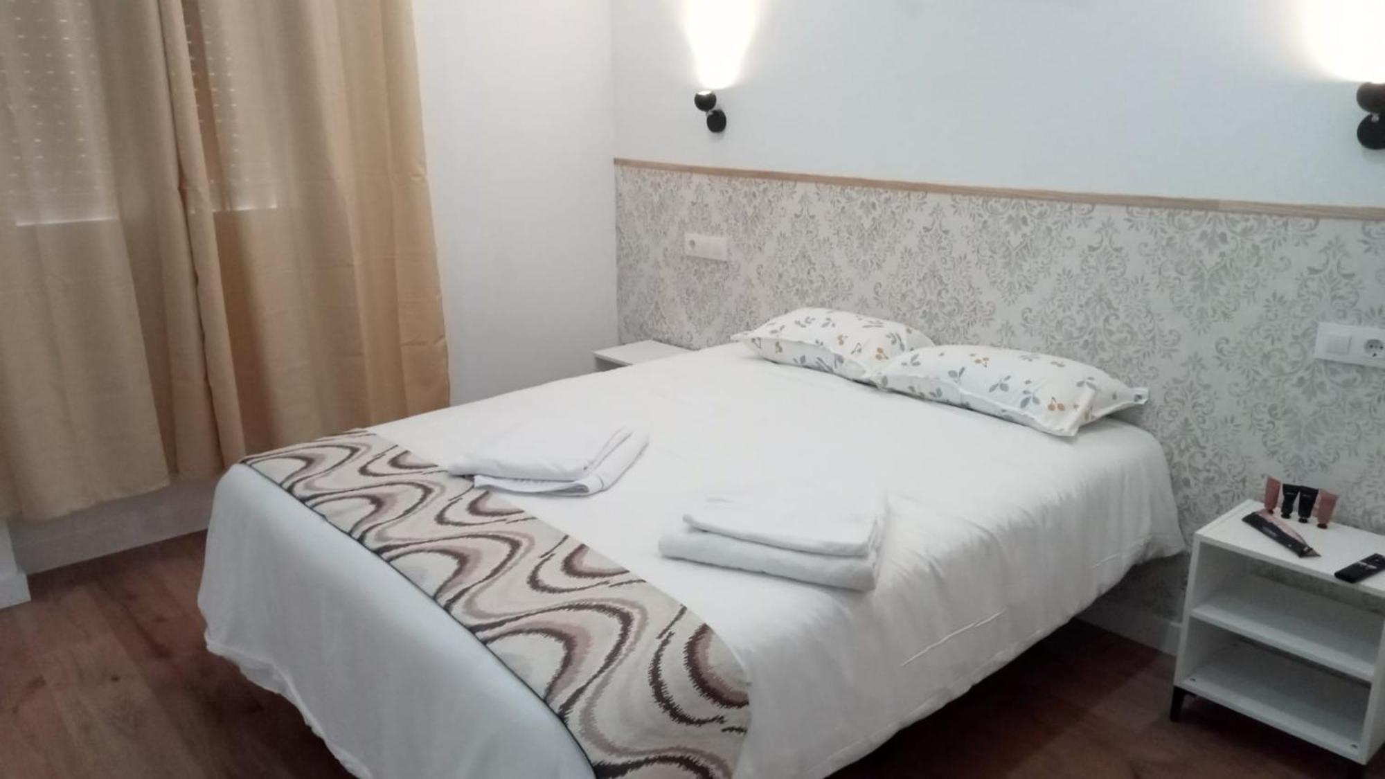 Sg Rooms Consuegra Exterior foto